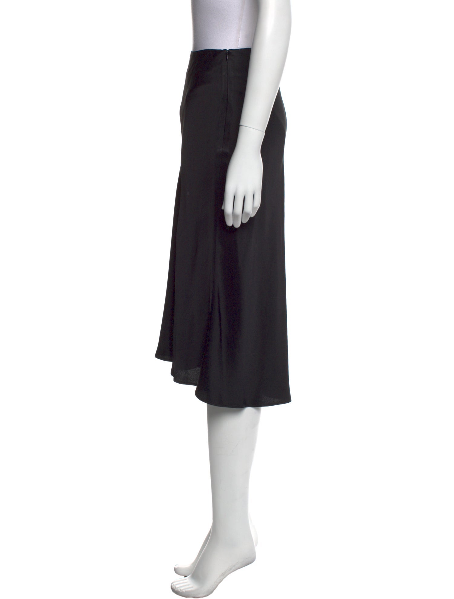 Protagonist Knee-Length Skirt