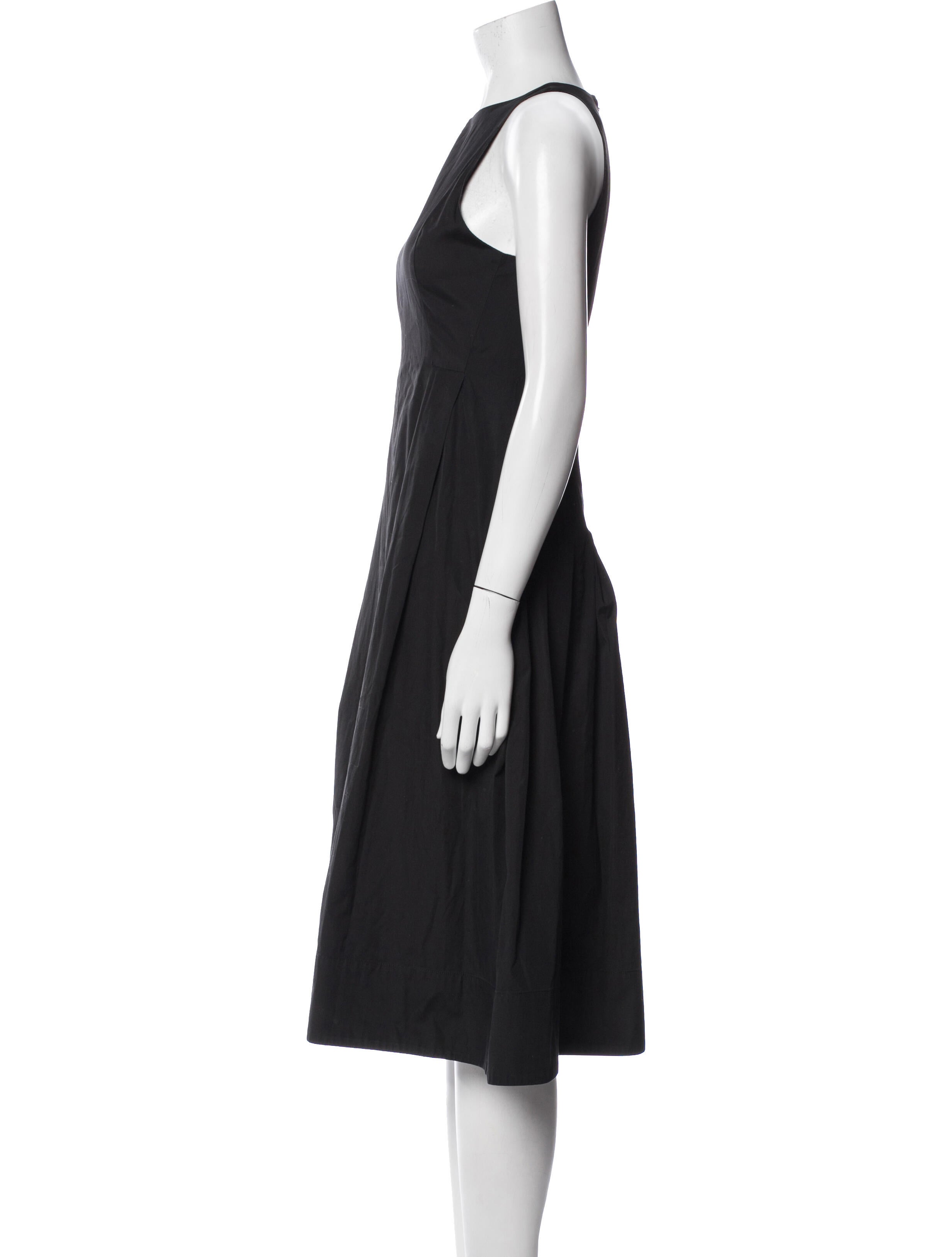 Protagonist Crew Neck Midi Length Dress