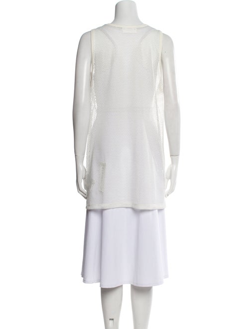 AMI Scoop Neck Sleeveless Tunic