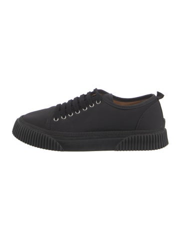 AMI Sneakers Canvas 10