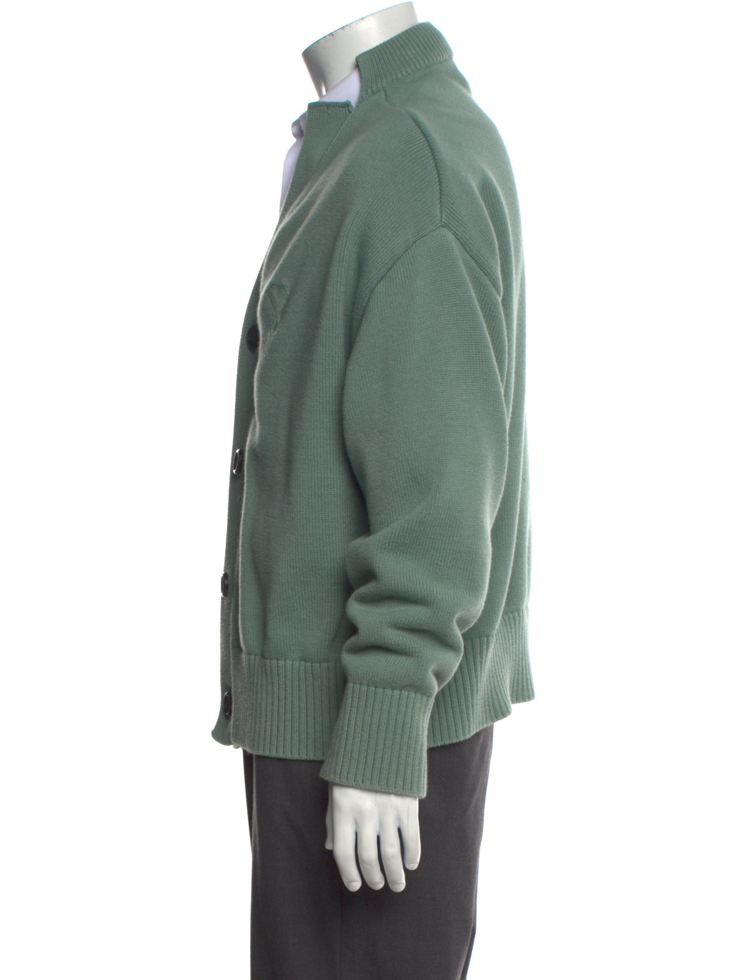 AMI V-Neck Long Sleeve Cardigan