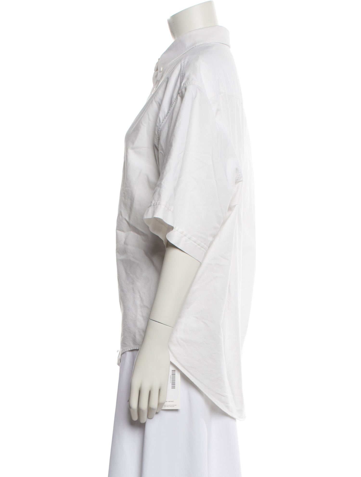 AMI Three-Quarter Sleeve Button-Up Top