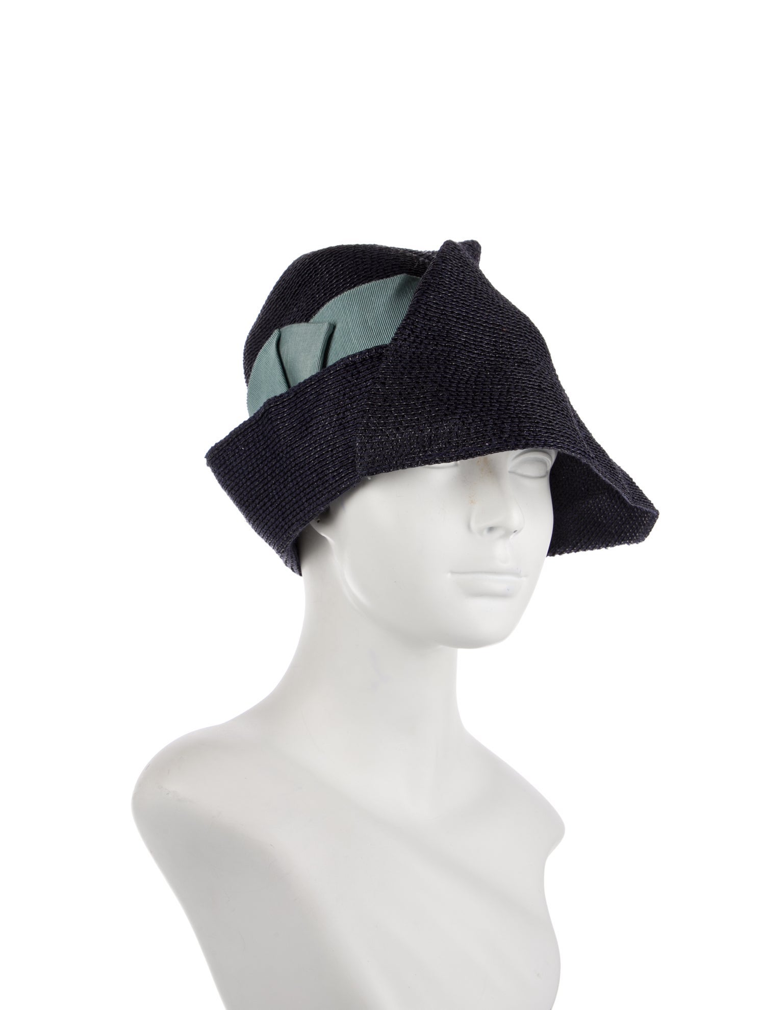 Albertus Swanepoel woven sun hat.
