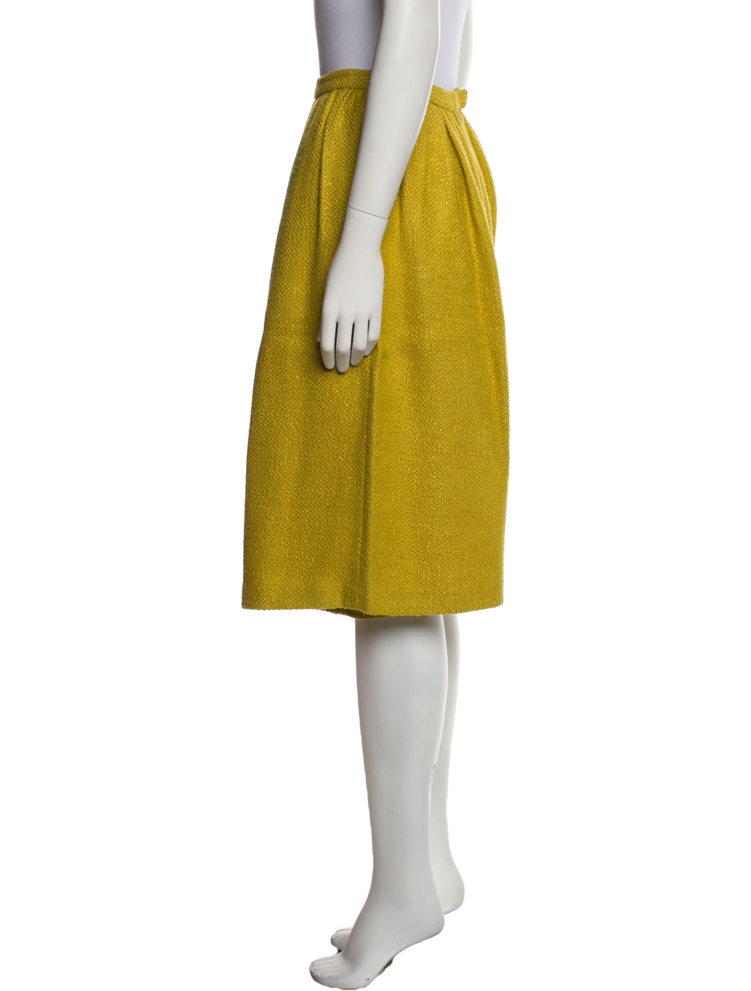 A Détacher Knee-Length Shorts