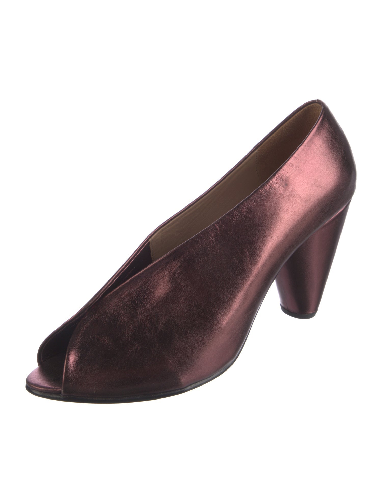 A Détacher Leather Pumps