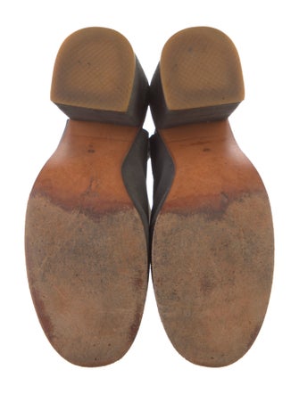 A Détacher Suede Mules