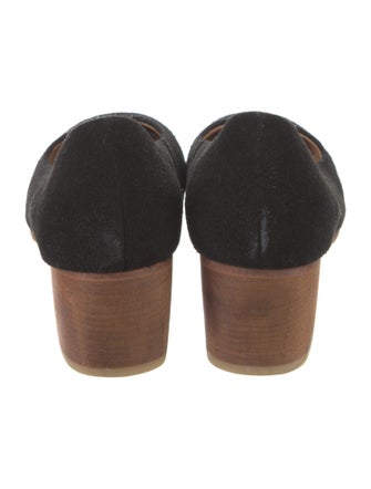 A Détacher Suede Printed Pumps