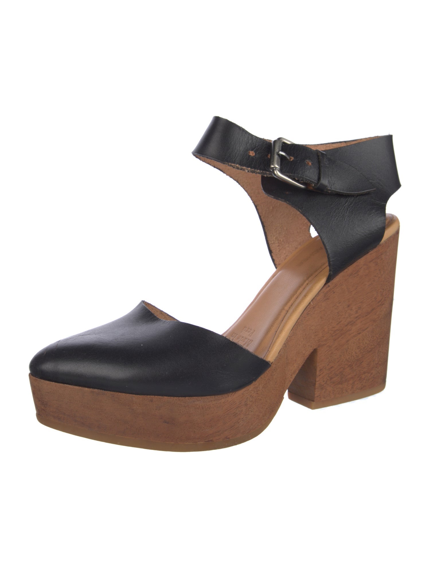 A Détacher Leather D'Orsay Pumps