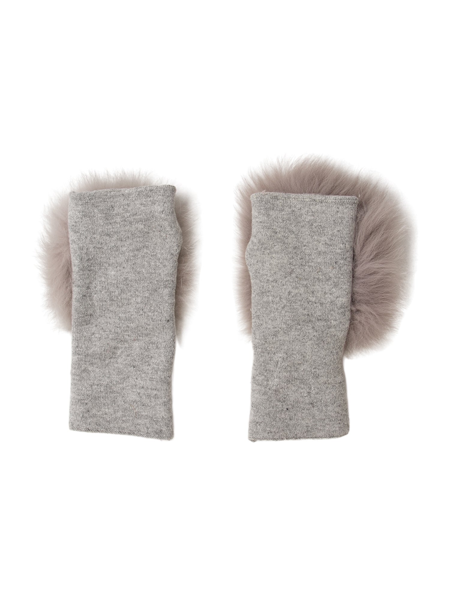 Adrienne Landau sleeve