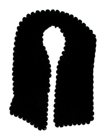 Pre-owned Adrienne Landau Scarf In Black