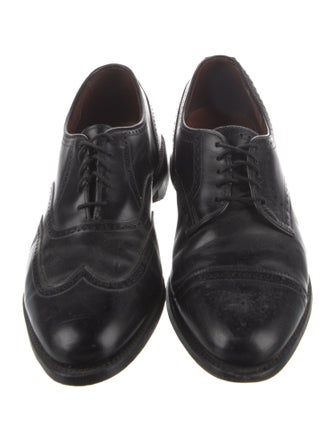 Allen Edmonds Leather Lasercut Accents Brogues