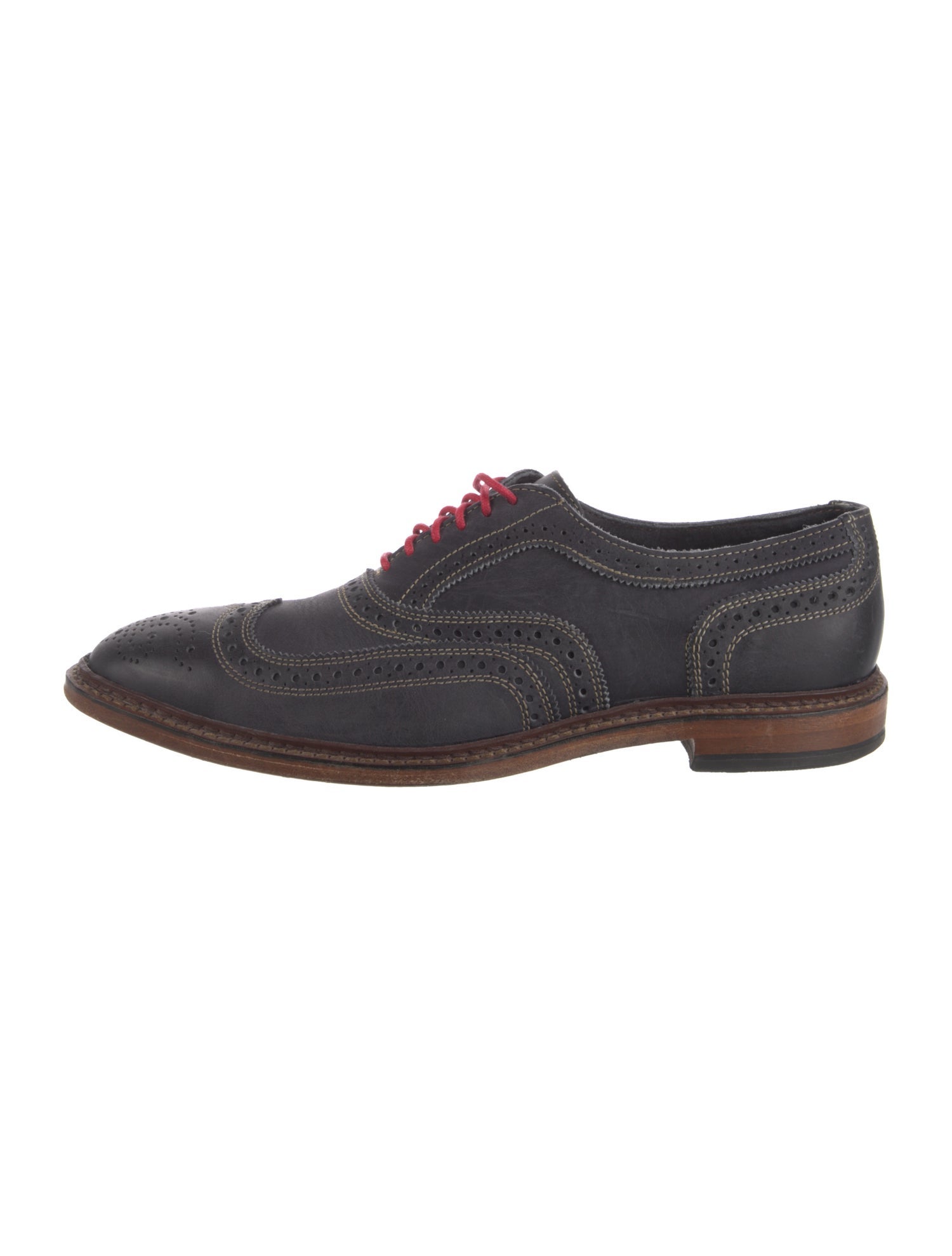 Allen Edmonds Leather Lasercut Accents Brogues