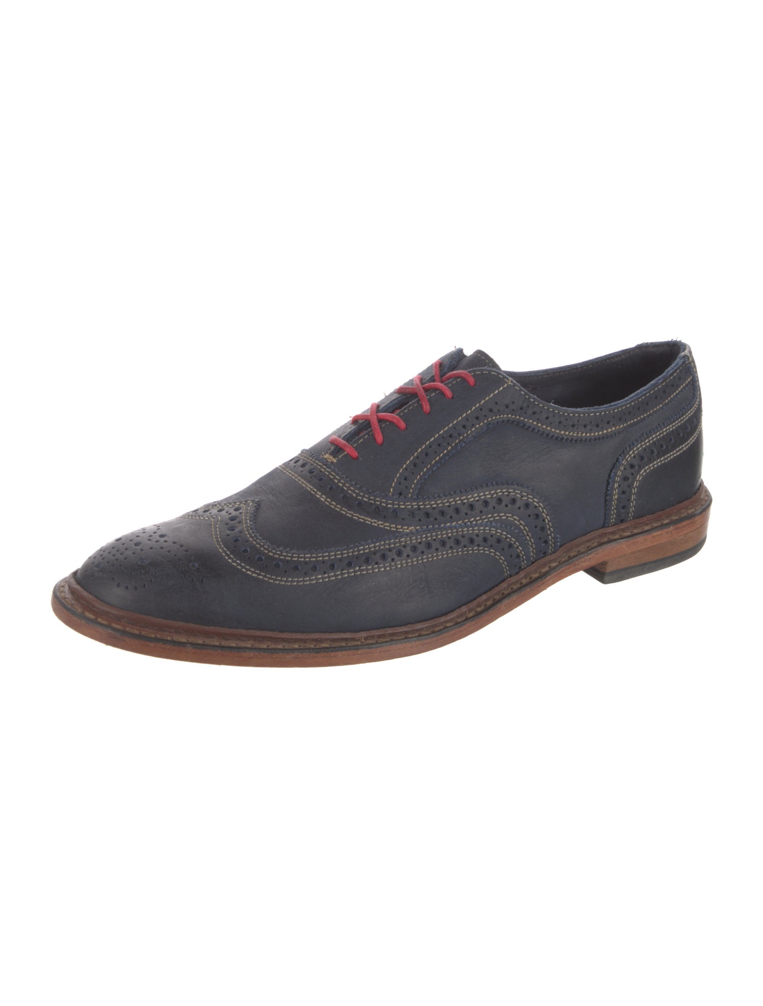 Allen Edmonds Leather Lasercut Accents Brogues