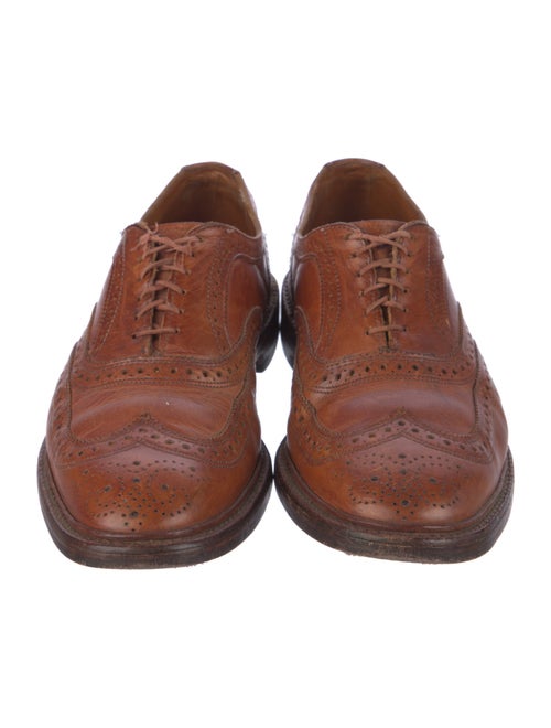 Allen Edmonds Leather Eyelet Trim Brogues