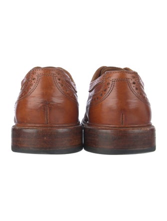 Allen Edmonds Leather Eyelet Trim Brogues