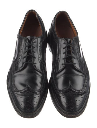 Allen Edmonds Leather Lasercut Accents Brogues