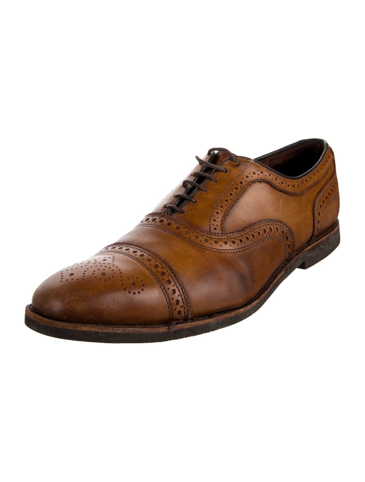 Allen Edmonds Leather Lasercut Accents Brogues