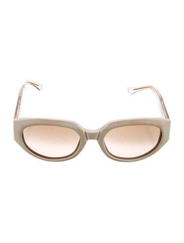 Ahlem Sunglasses Cat-Eye Tinted