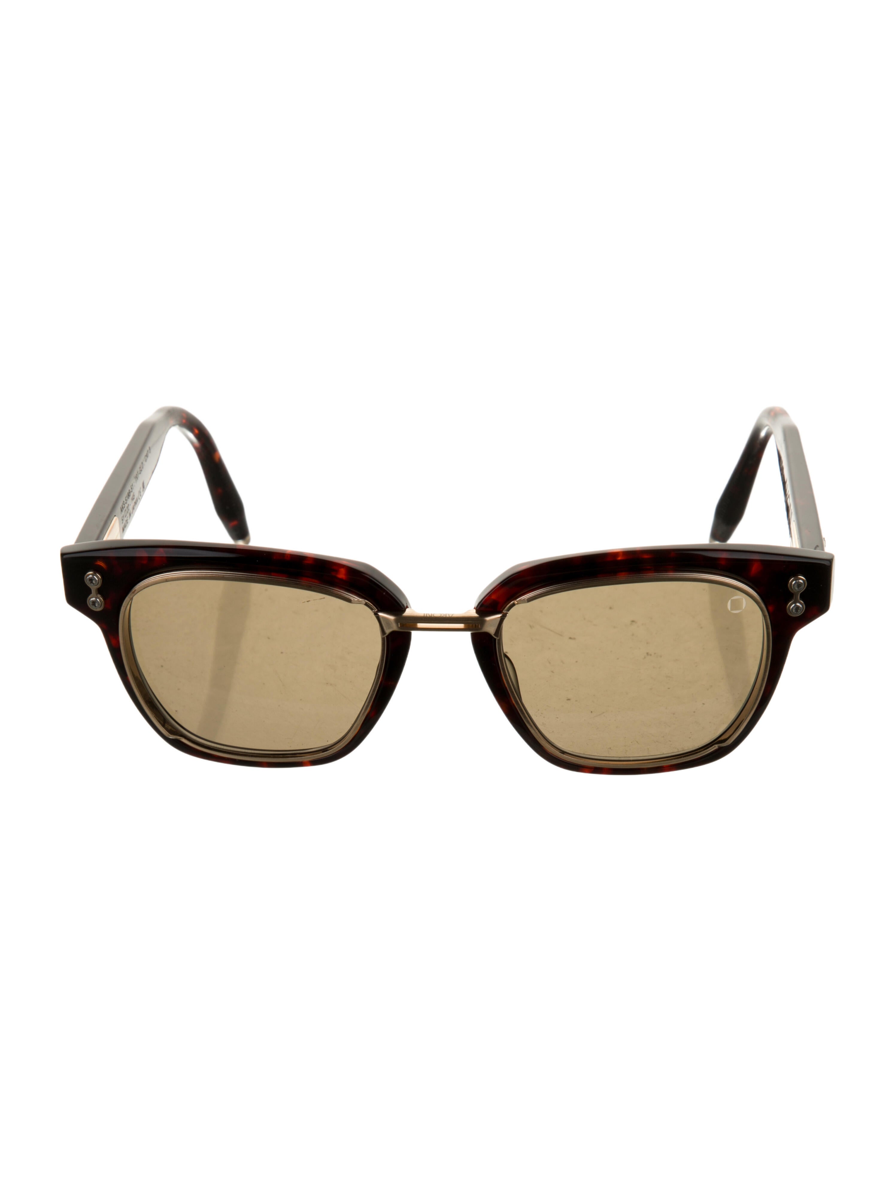 Akoni Square Tinted Sunglasses