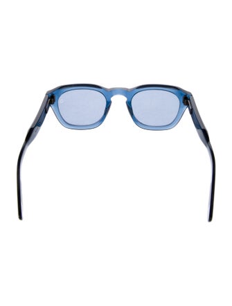 Akoni Round Tinted Sunglasses