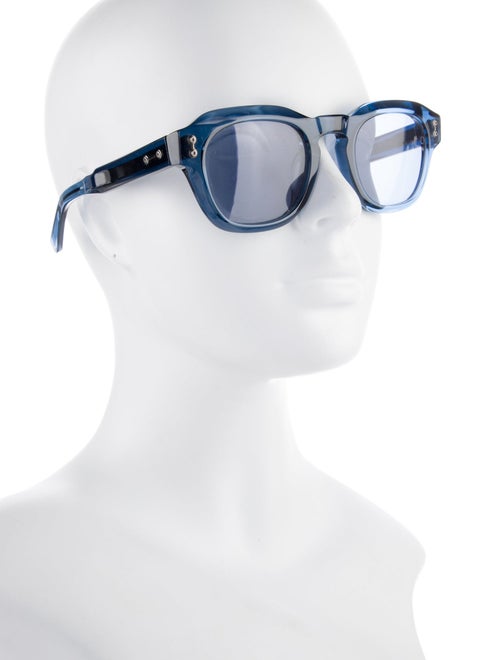 Akoni Round Tinted Sunglasses