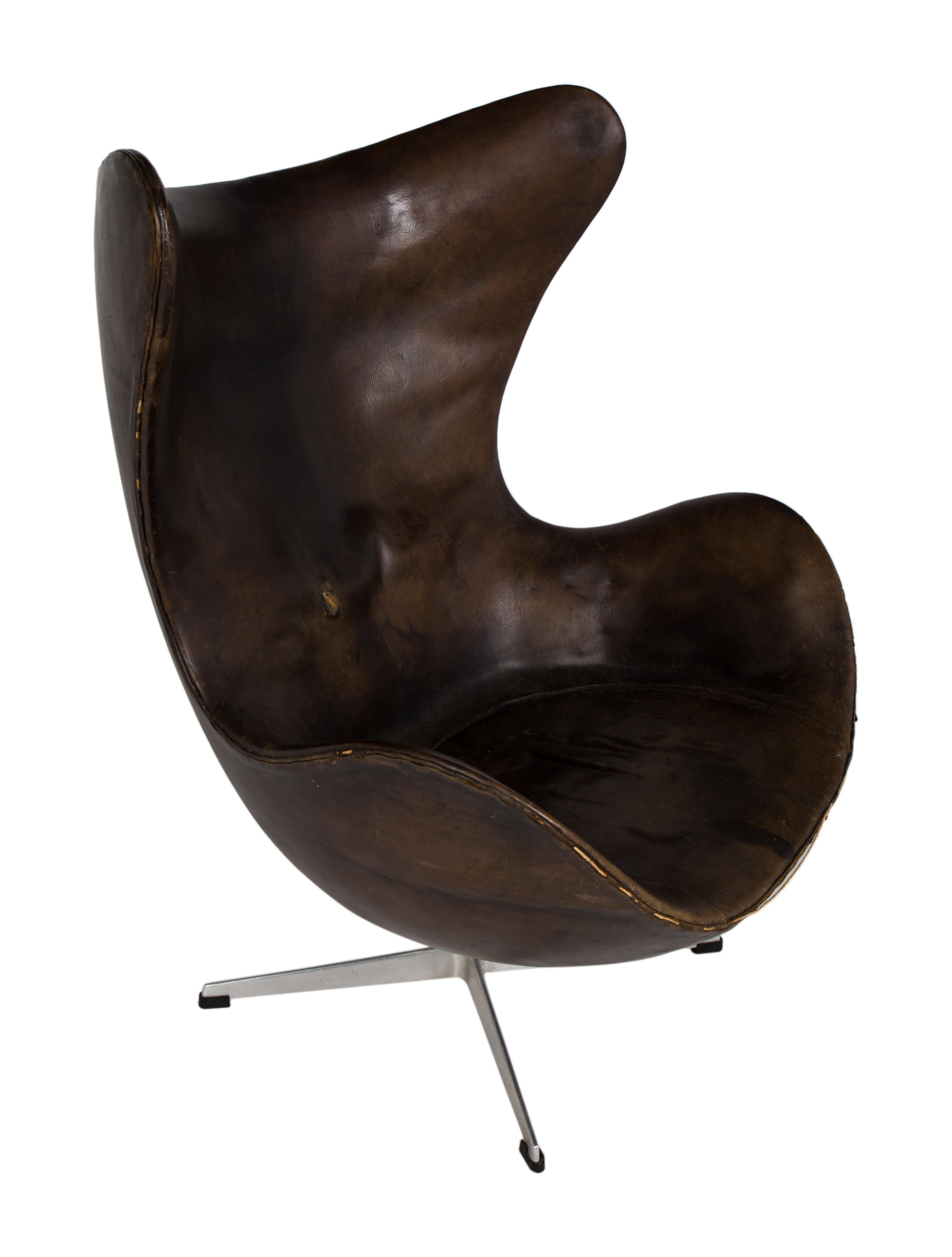 leather egg chair with ottoman on Arne Jacobsen Vintage Black Leather Egg Chair Furniture Ajb20008 The Realreal