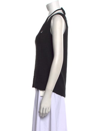 Akira Naka V-Neck Sleeveless Top