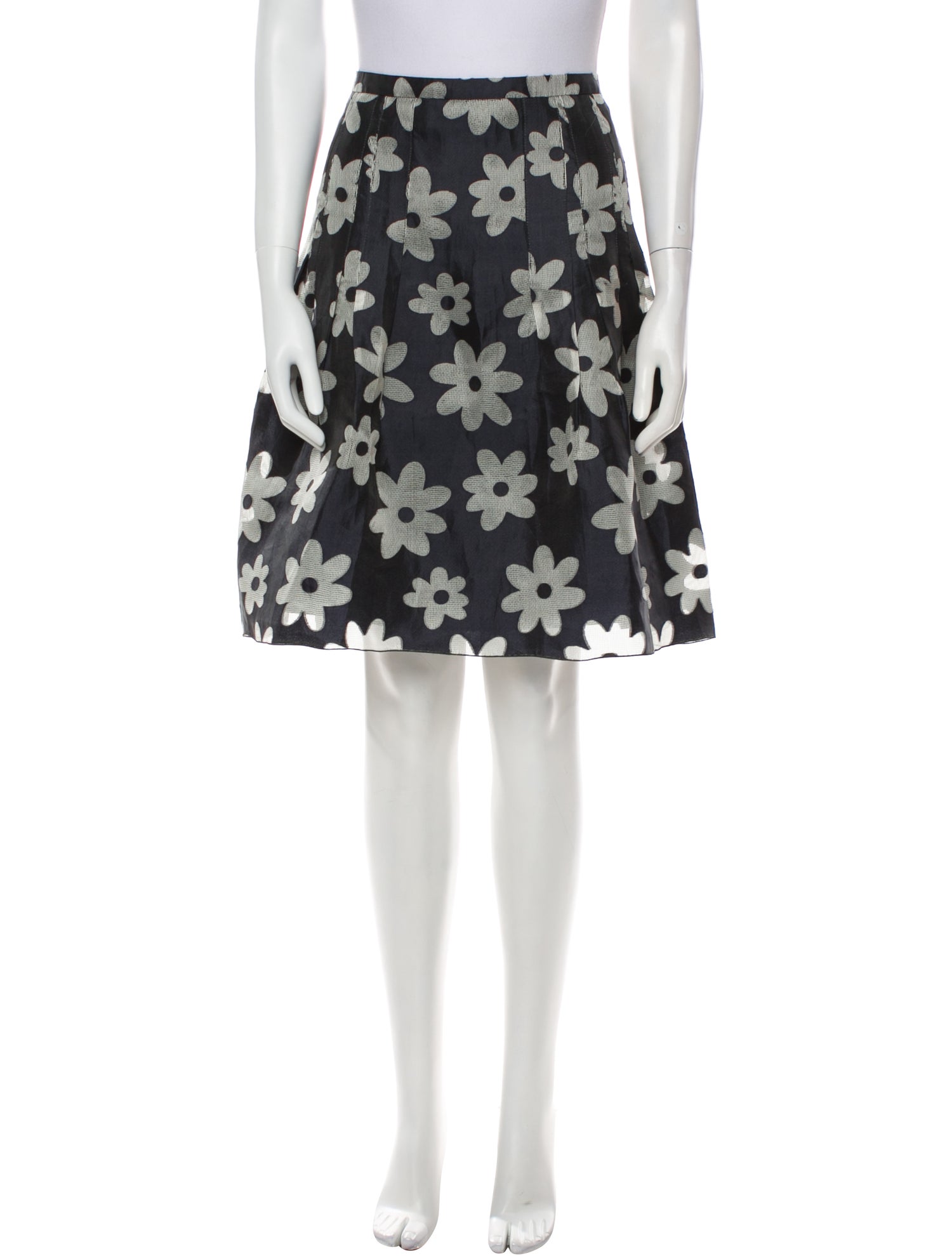 Akris Silk Knee-Length Skirt