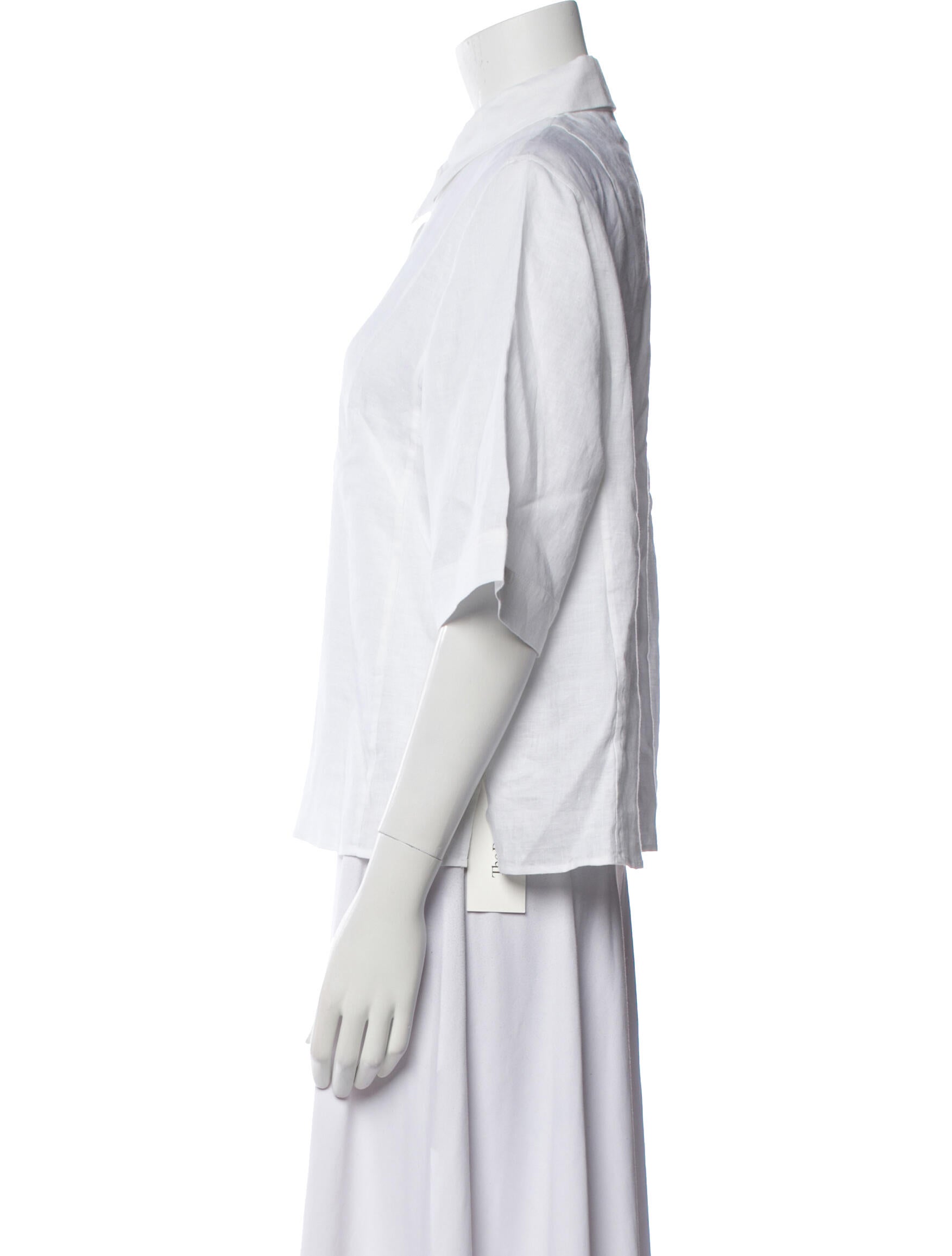 Akris Linen Short Sleeve Button-Up Top