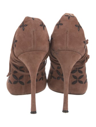 Alaïa Suede Graphic Print Pumps