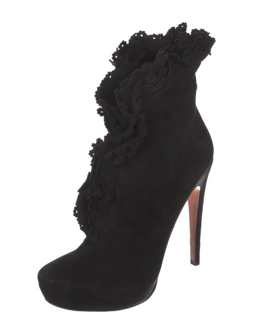 Alaïa Suede Ruffle Embellishment Lace-Up Boots