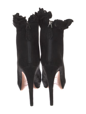 Alaïa Suede Ruffle Embellishment Lace-Up Boots