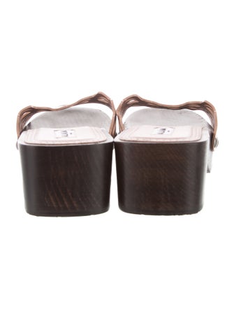 Alaïa Leather Lasercut Accents Slides