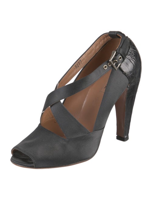 Alaïa Satin Pumps