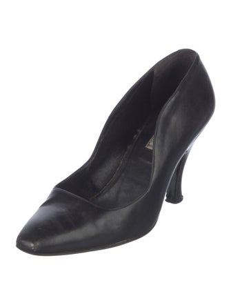 Alaïa Leather Pumps