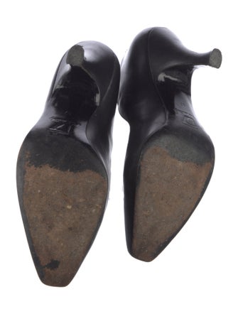 Alaïa Leather Pumps