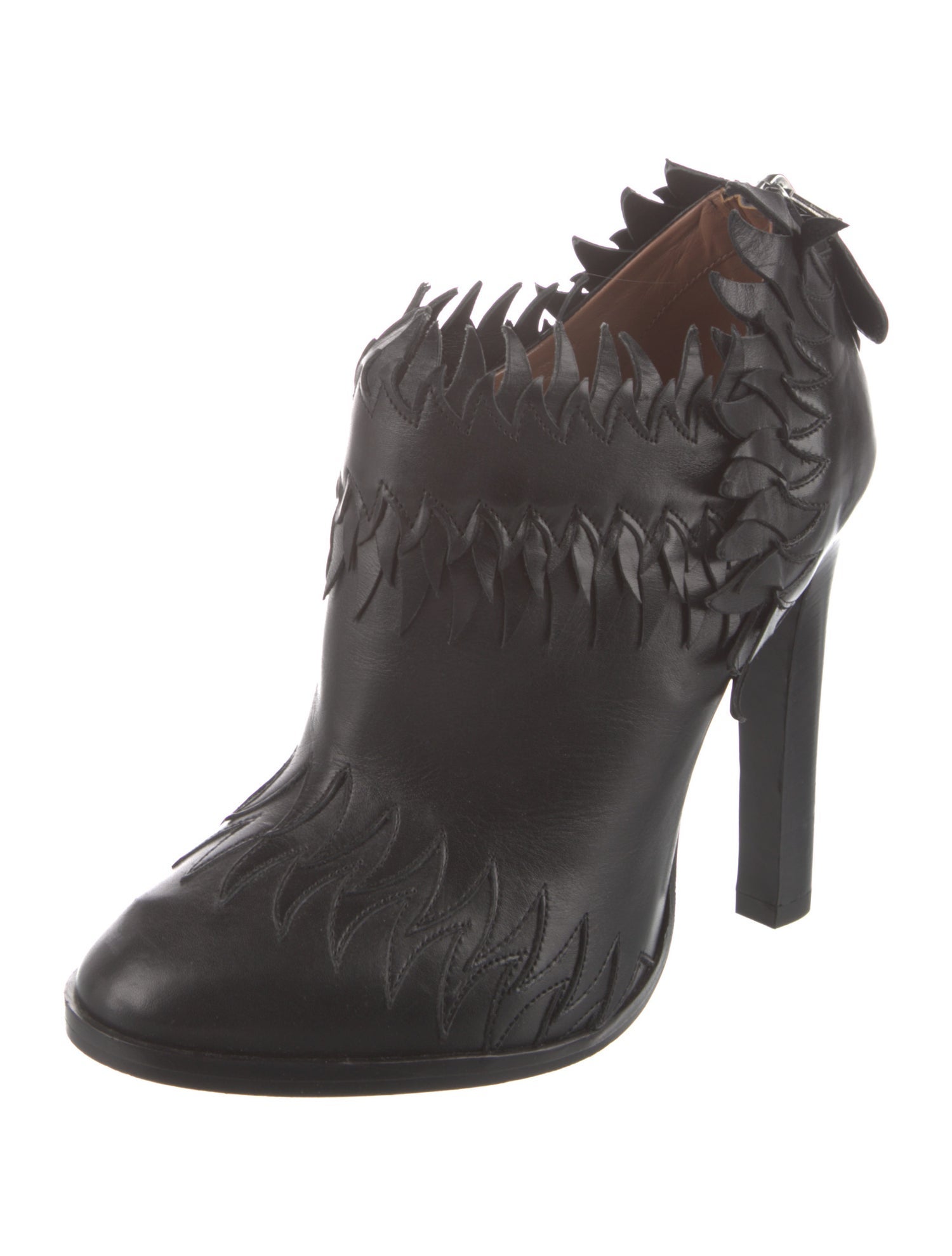 Alaïa Leather Pumps