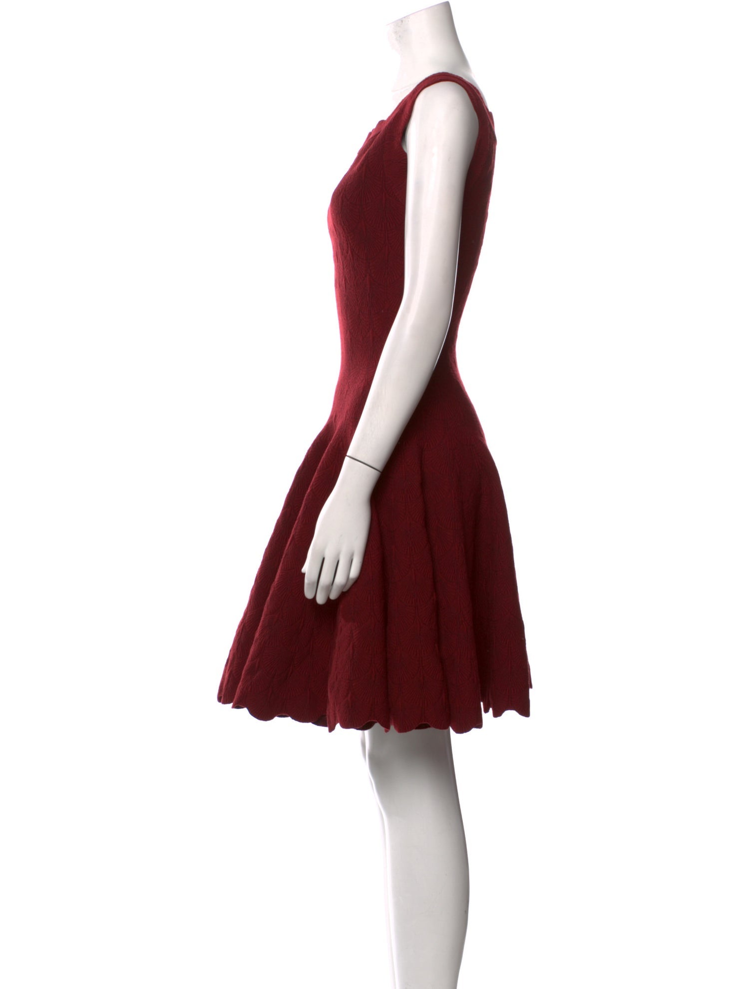 Alaïa Clothing | The RealReal