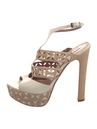 Alaïa Leather Patterned Sandals
