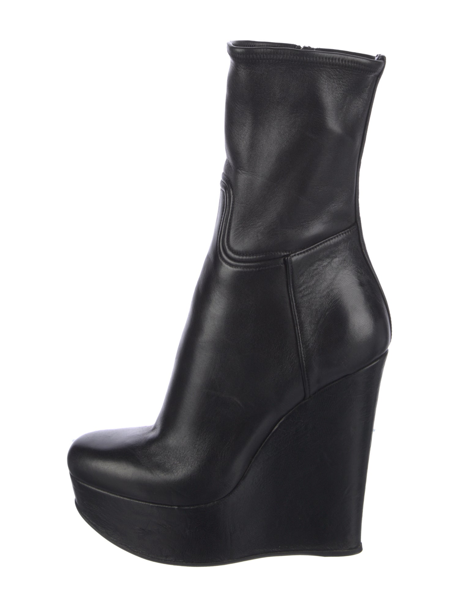 Alaïa Leather Boots