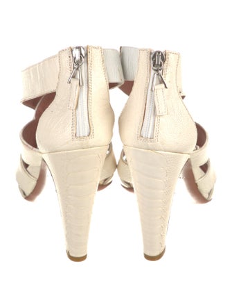 Alaïa Leather Sandals