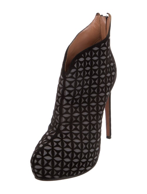 Alaïa Suede Lasercut Accents Pumps