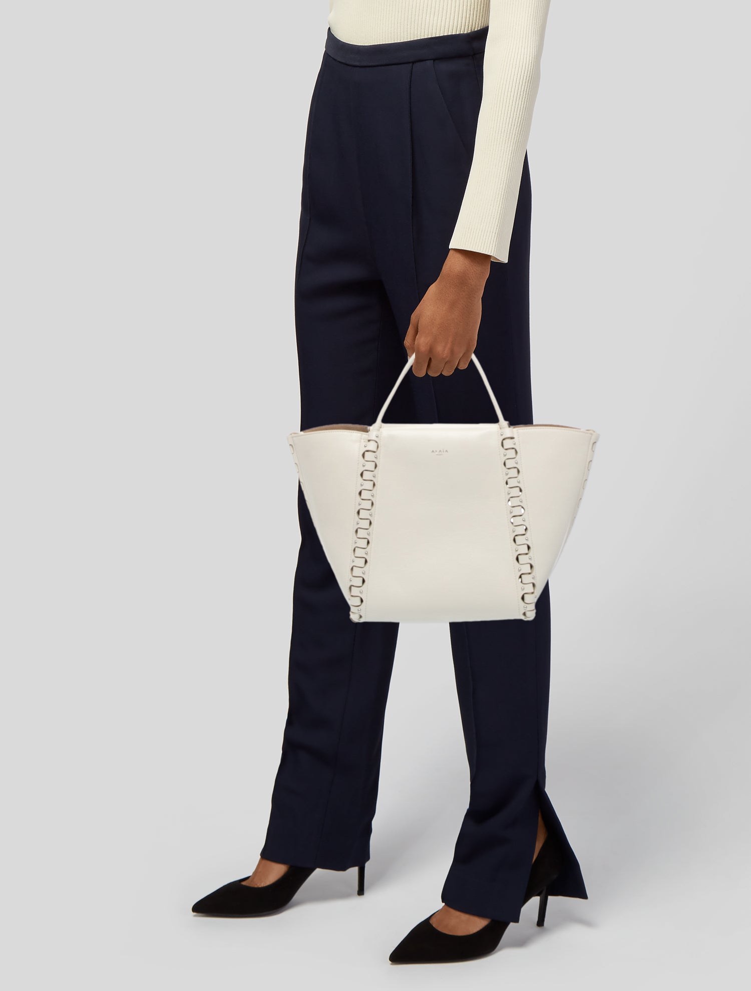 Alaïa Leather Le Hinge Medium