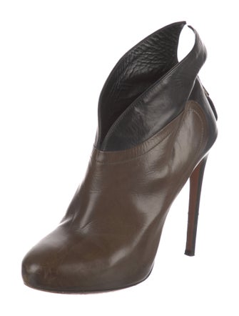 Alaïa Leather Colorblock Pattern Lace-Up Boots