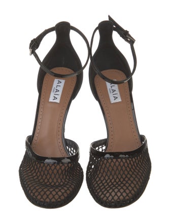 Alaïa Leather D'Orsay Pumps