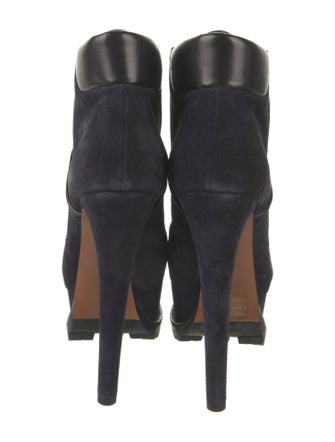 Alaïa Suede Pumps