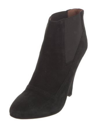 Alaïa Suede Chelsea Boots