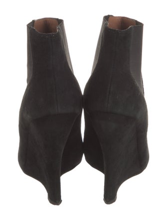 Alaïa Suede Chelsea Boots