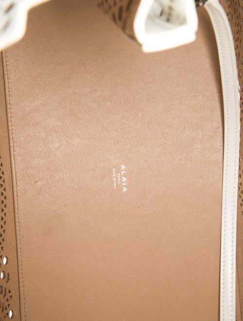 Alaïa Leather Shoulder Bag