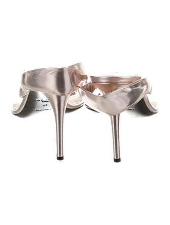 Alaïa Leather Slingback Sandals